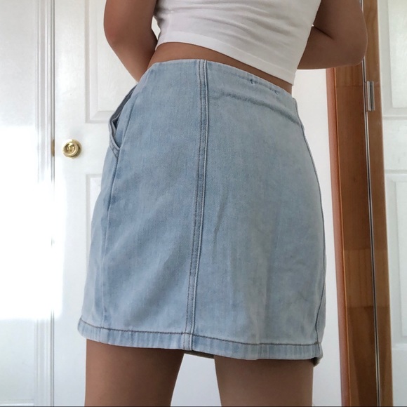 Denim Button Down Mini Skirt - Picture 4 of 6